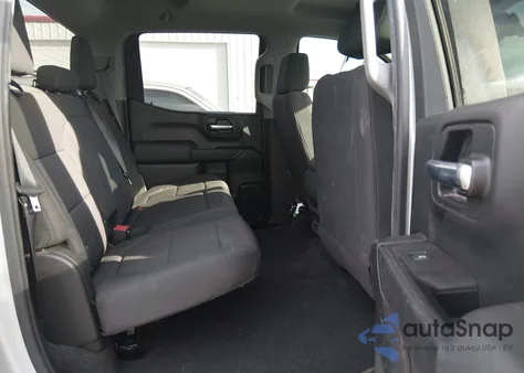 2020 Chevrolet Silverado 1500 2Wd Short Bed Custom z USA, uszkodzony, nr VIN 1GCPWBEH2LZ299904